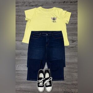 Yellow Kids T-Shirt with Bee Design
